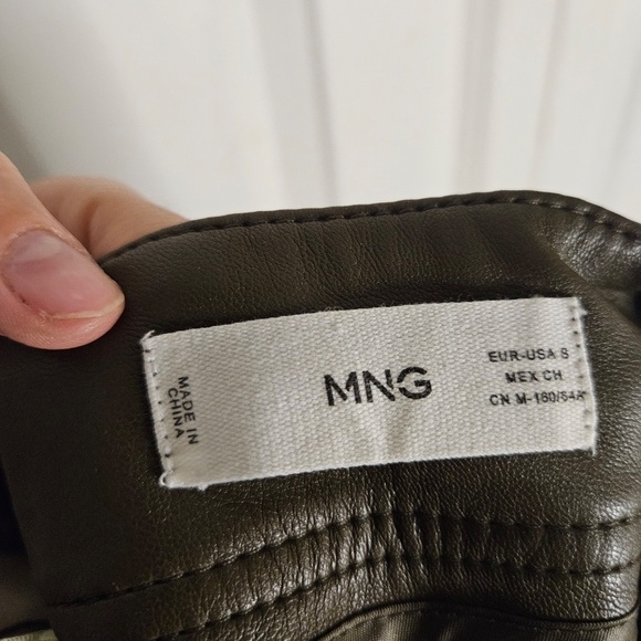 Hunter Green Mini Skirt - Picture 2 of 3